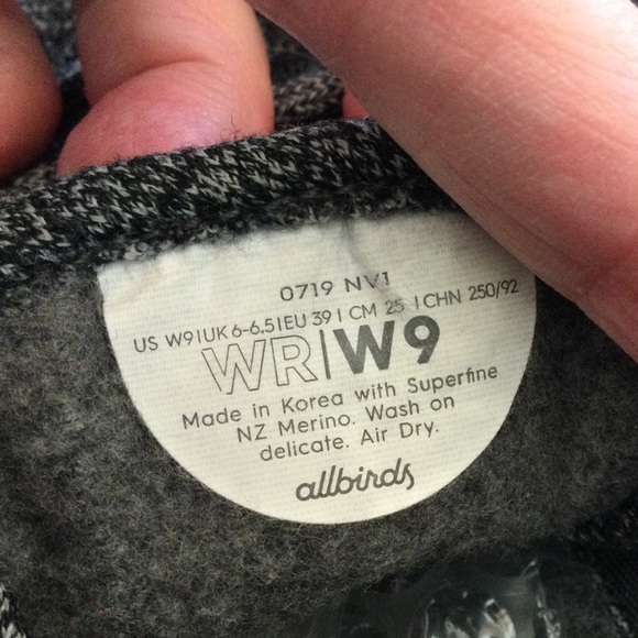 Allbirds Women’s Wool Runners - Picture 7 of 7